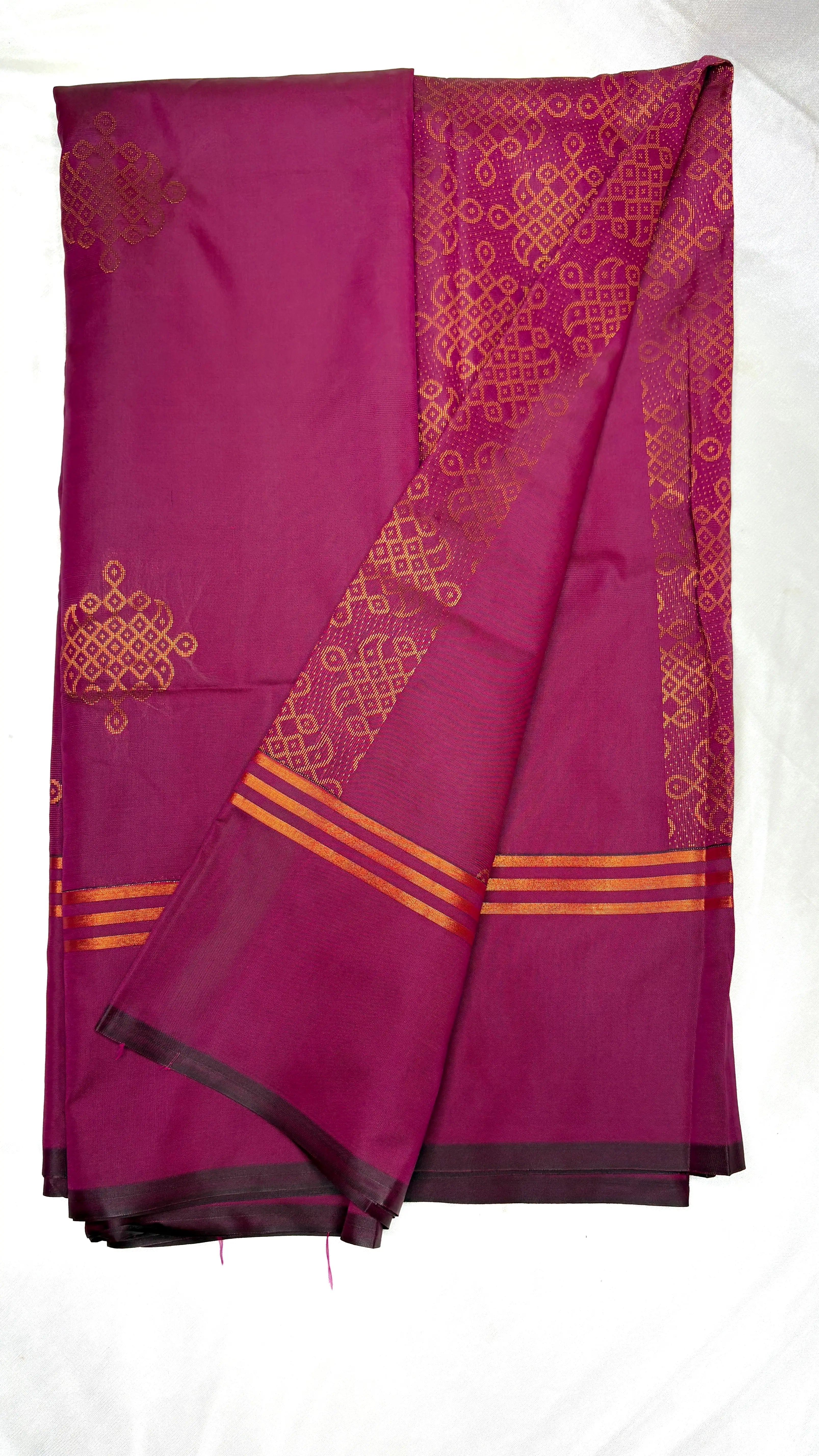 Magenta soft silk saree with kolam zari motifs and traditional zari border South Indian silk saree for weddings and festive wear